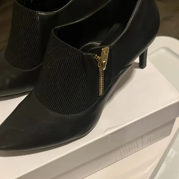 Calvin Klein Black Heels - Picture 3 of 6